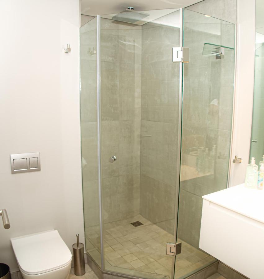 16 On Bree Luxury Studio Apartment With City Mountain Sea Views Cidade Do Cabo Exterior foto
